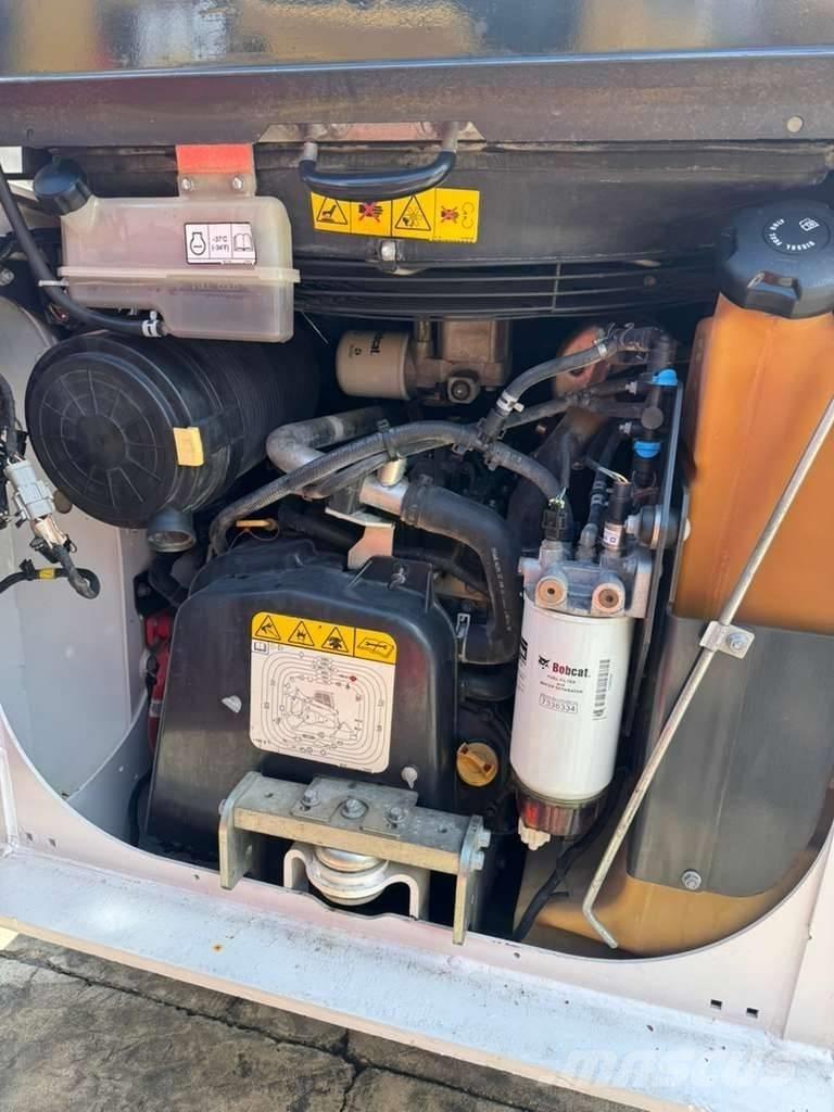 Bobcat S 62 スキッドステアローダー