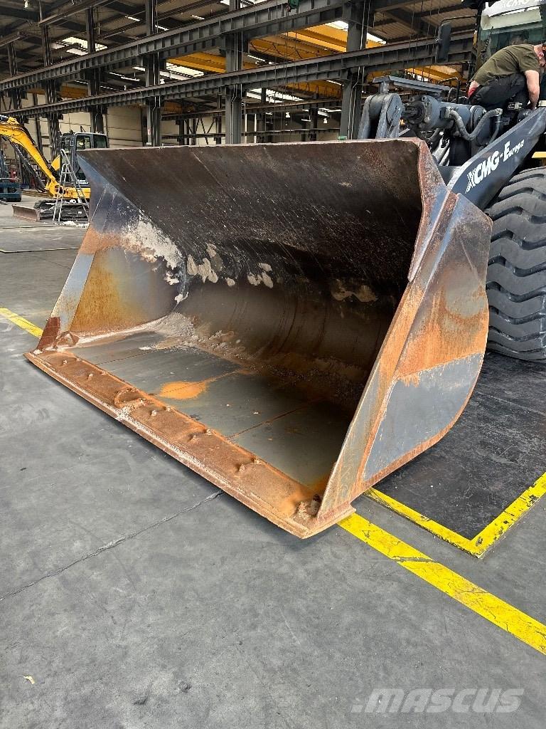 XCMG LW 700 KN ホイールローダー・タイヤショベル