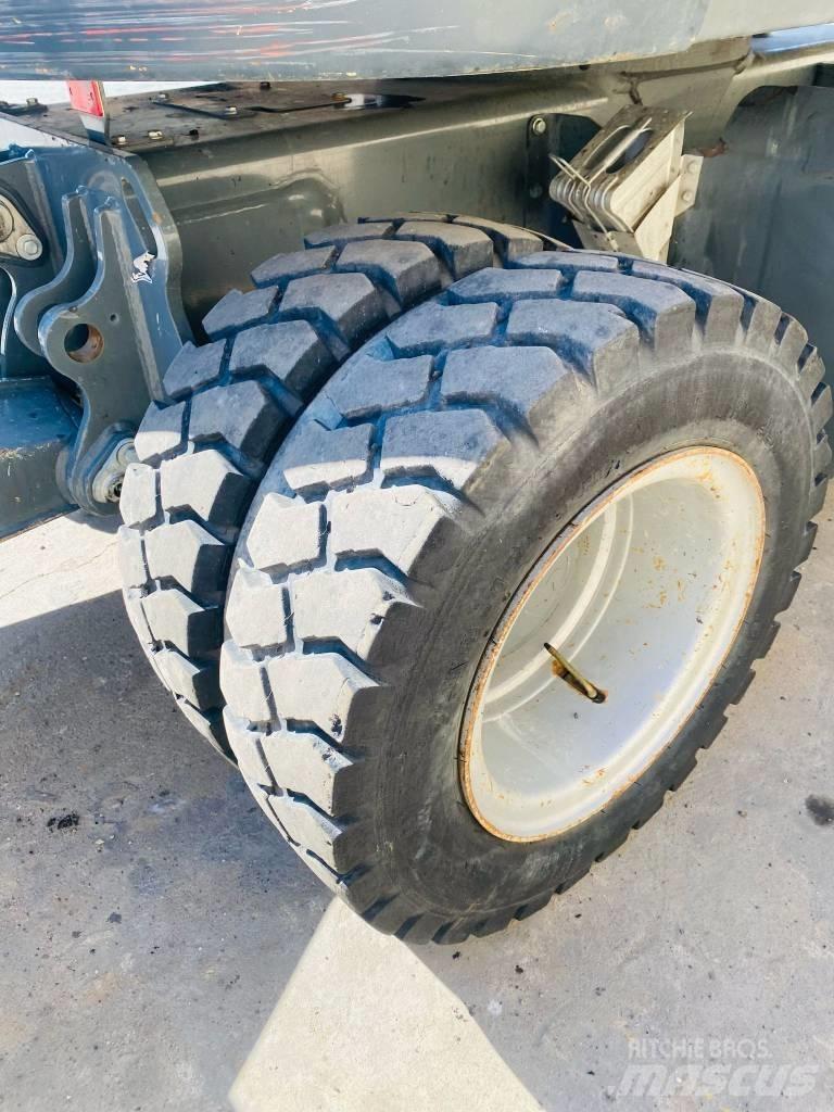 Wacker Neuson EW 65 ホイール式油圧ショベル（パワーショベル・ユンボ・バックホー）