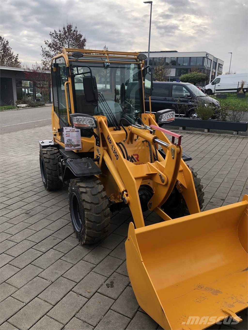  MP-l300 ( Machpro ) ホイールローダー・タイヤショベル
