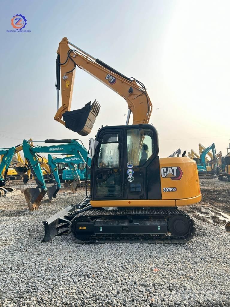 CAT 307 E2 ミニ油圧ショベル 7t以下（ミニユンボ・ミニディガー）