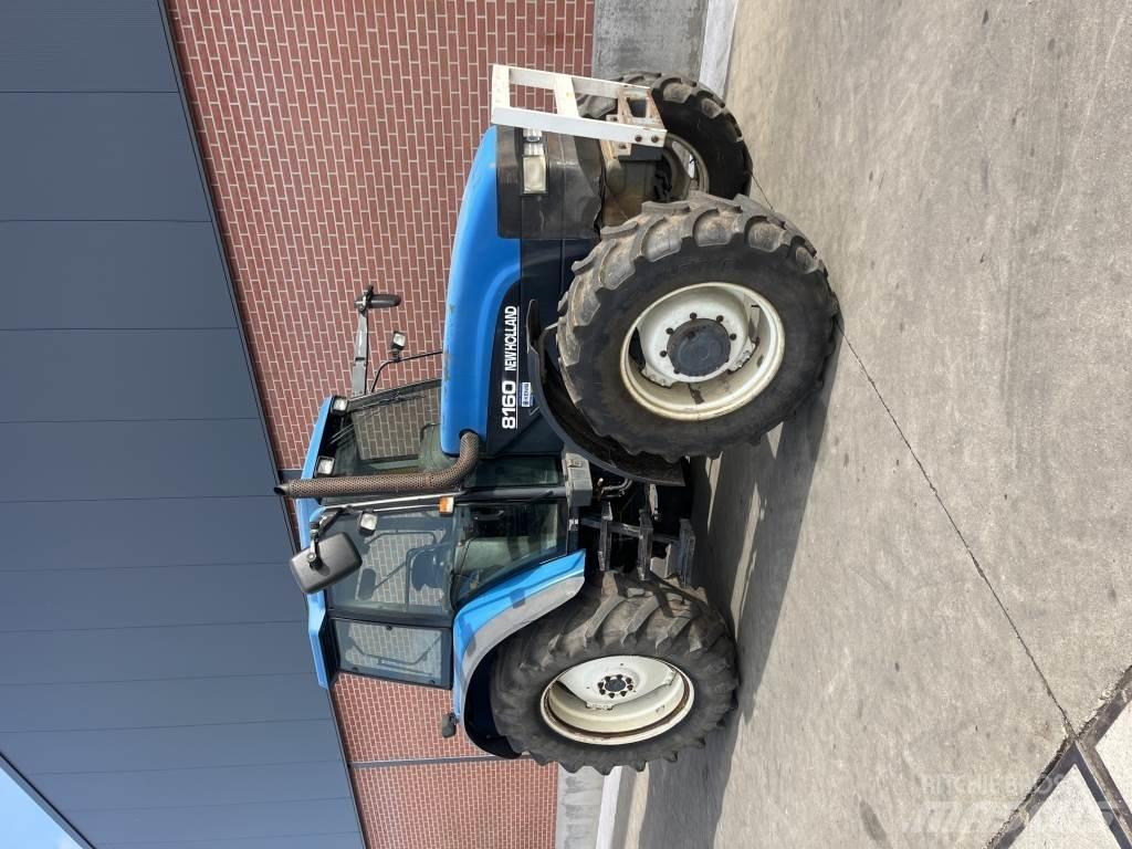 New Holland 8160 トラクター