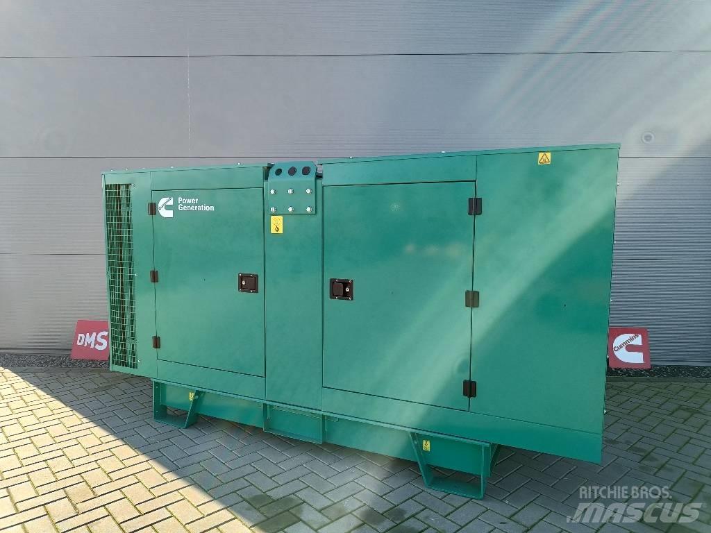 Cummins C110D5Q ディーゼル発電機