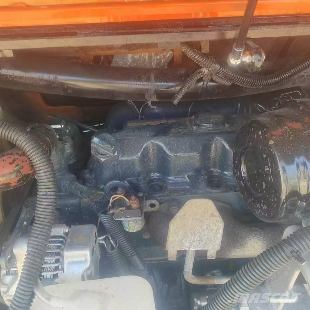 Kubota U 27 ミニ油圧ショベル 7t以下（ミニユンボ・ミニディガー）