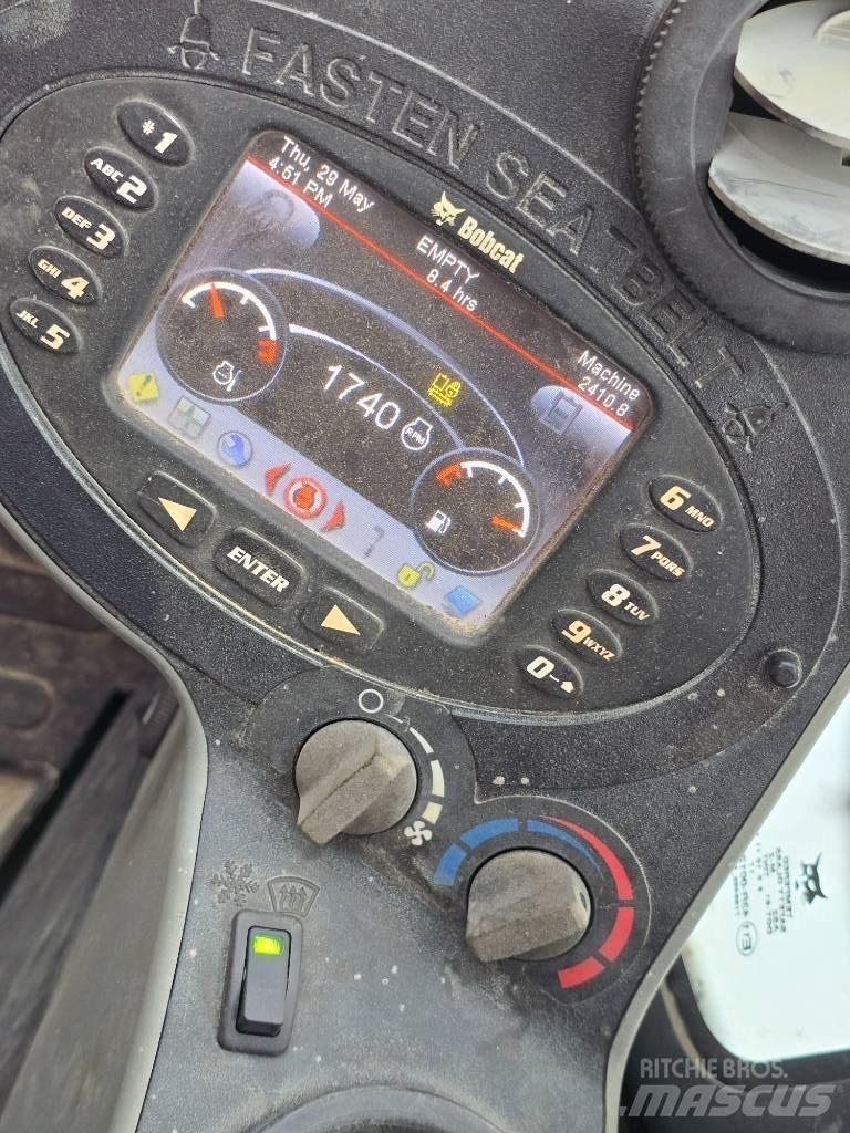 Bobcat E 50 ミニ油圧ショベル 7t以下（ミニユンボ・ミニディガー）
