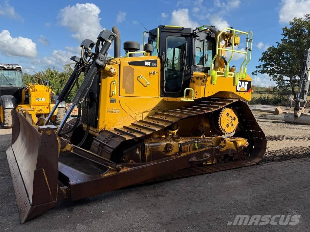 CAT D 6 T LGP ブルドーザー