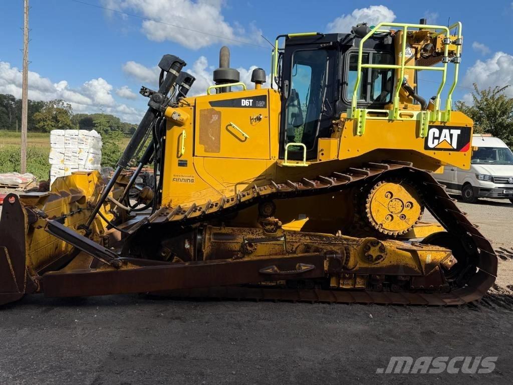 CAT D 6 T LGP ブルドーザー