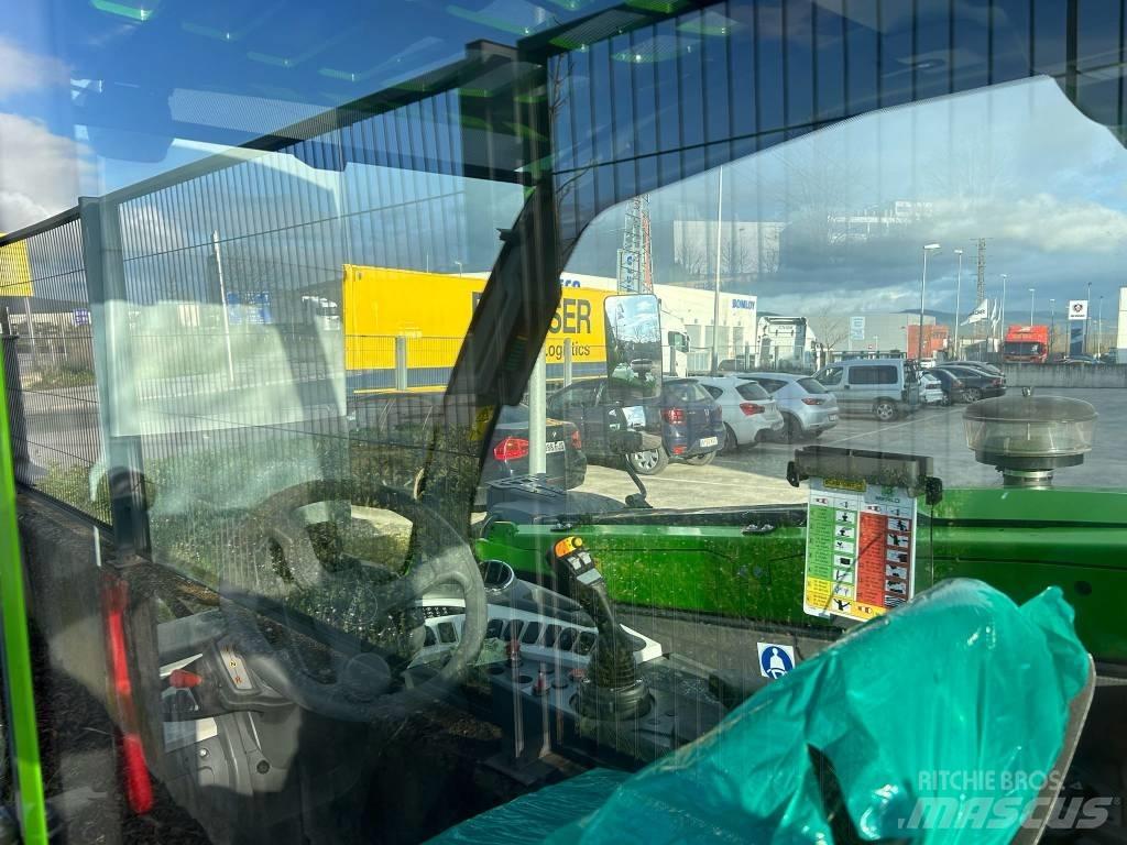 Merlo TF 35.7 農業用テレハンドラー