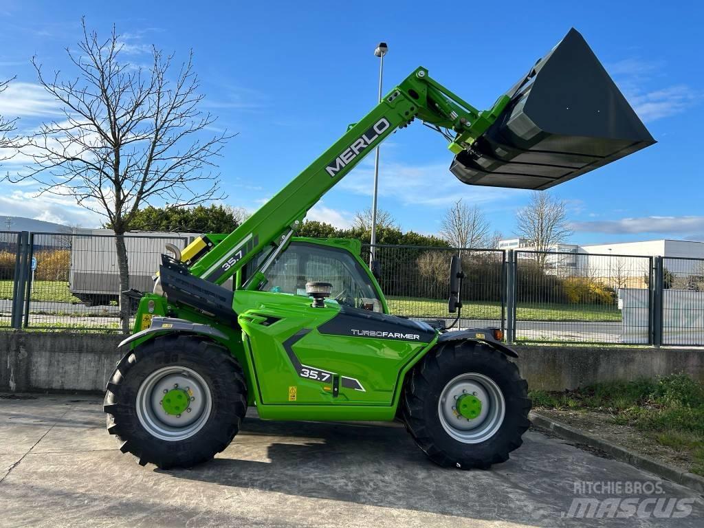 Merlo TF 35.7 農業用テレハンドラー