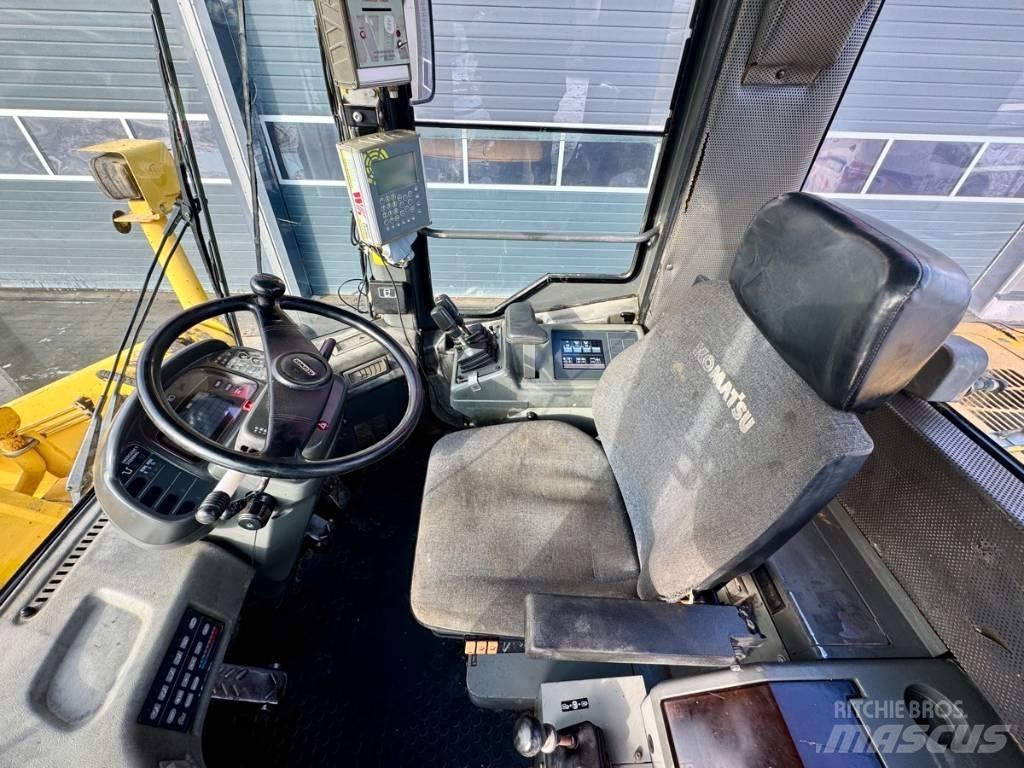 Komatsu WA 470-3H ホイールローダー・タイヤショベル