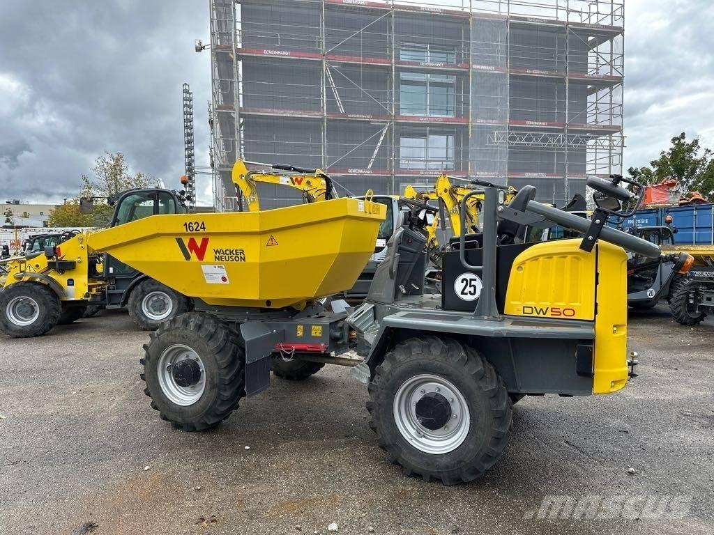 Wacker Neuson DW50 サイト　ダンプ