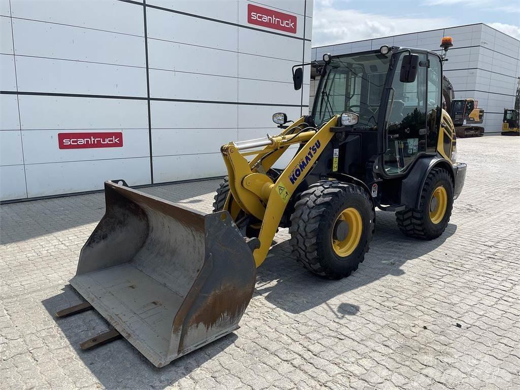 Komatsu WA70M-8EO 多目的ローダー