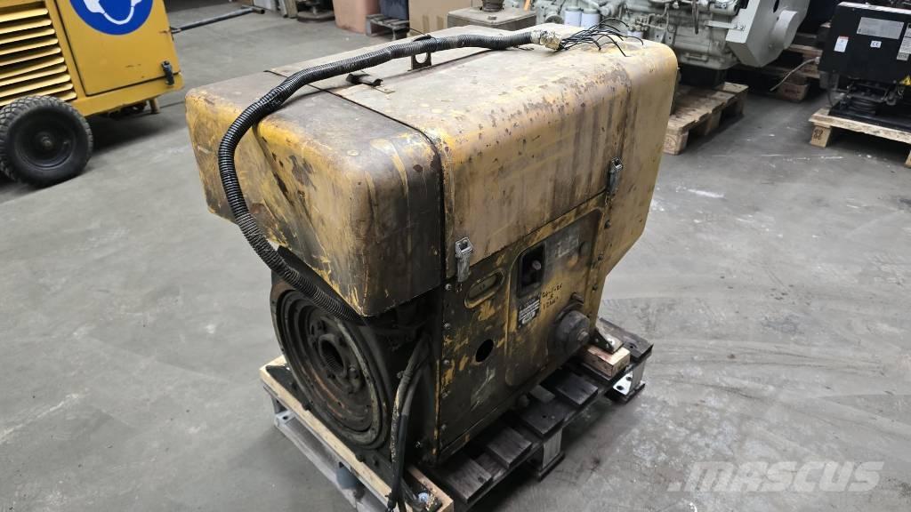 Hatz 3L40C エンジン