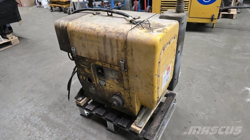 Hatz 3L40C エンジン