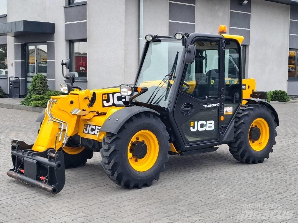 JCB 525-60 テレスコーピックハンドラー