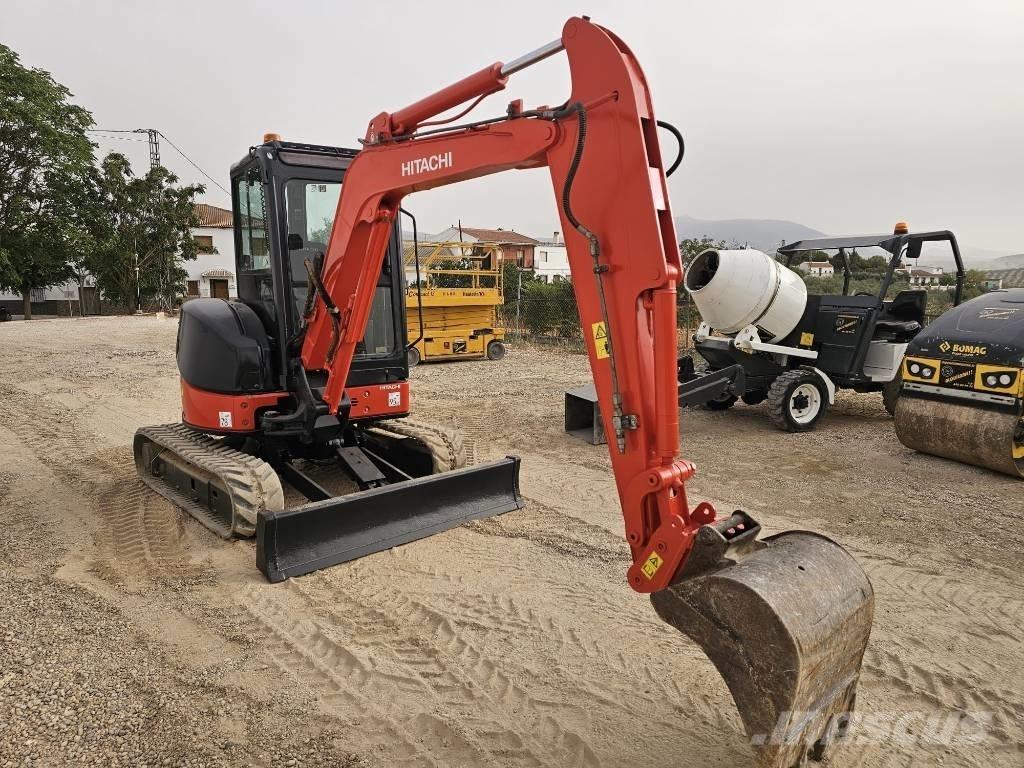 Hitachi ZX 35 U-2 ミニ油圧ショベル 7t以下（ミニユンボ・ミニディガー）
