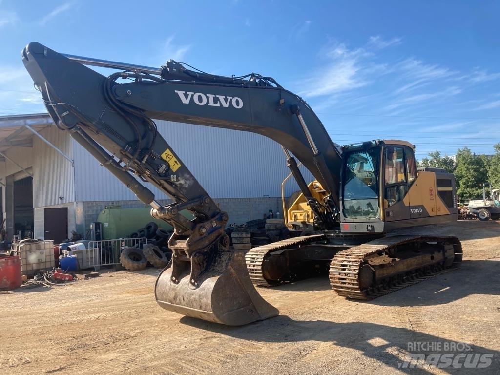 Volvo EC 300 E 大型油圧ショベル12t以上（パワーショベル・ユンボ）