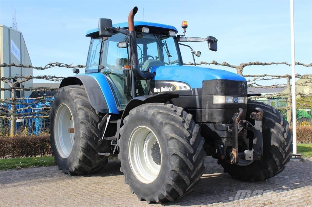 New Holland TM175 トラクター