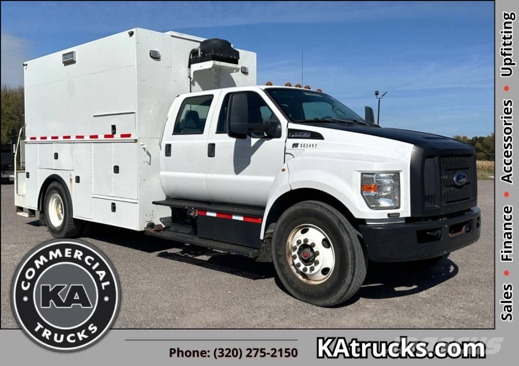 Ford F 750 SD ピックアップ／ドロップサイド