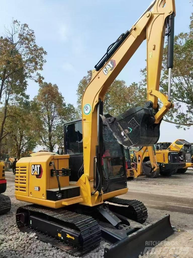 CAT 306E 大型油圧ショベル12t以上（パワーショベル・ユンボ）