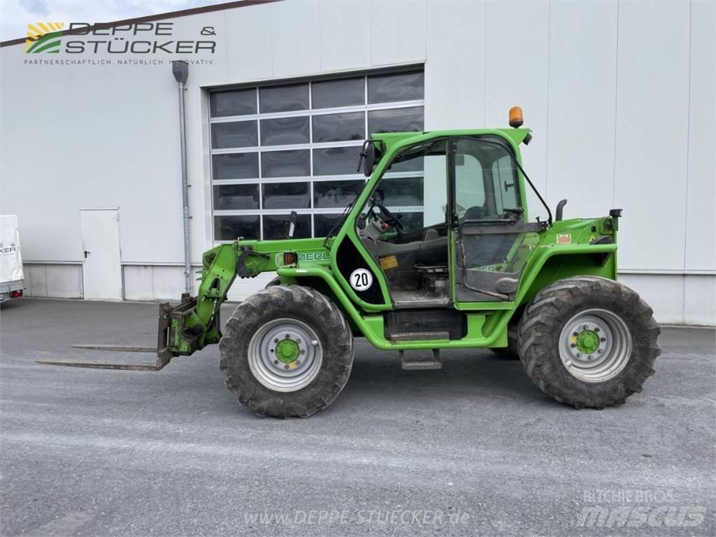 Merlo P40.7 テレスコーピックハンドラー
