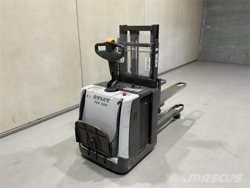 Atlet PBP200THP167 自走式スタッカー