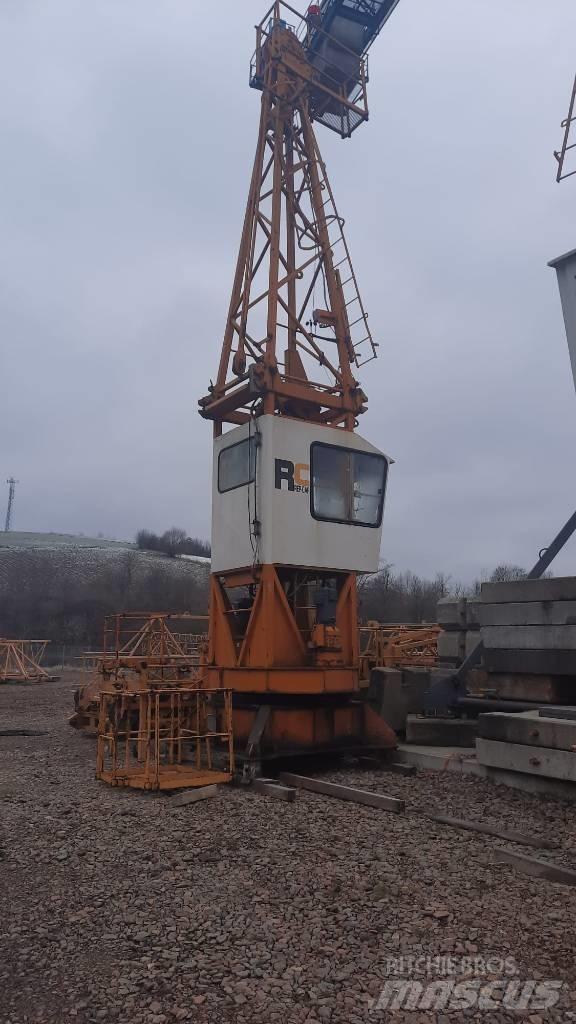Liebherr 112 EC-H 8 タワークレーン