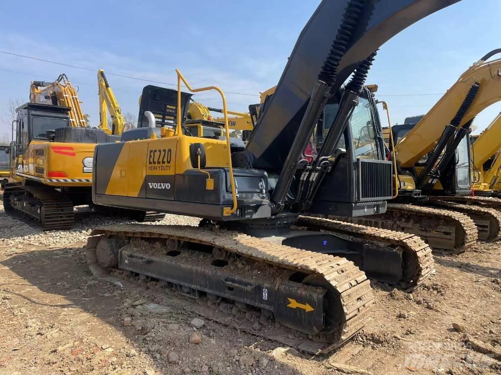Volvo EC 220 大型油圧ショベル12t以上（パワーショベル・ユンボ）