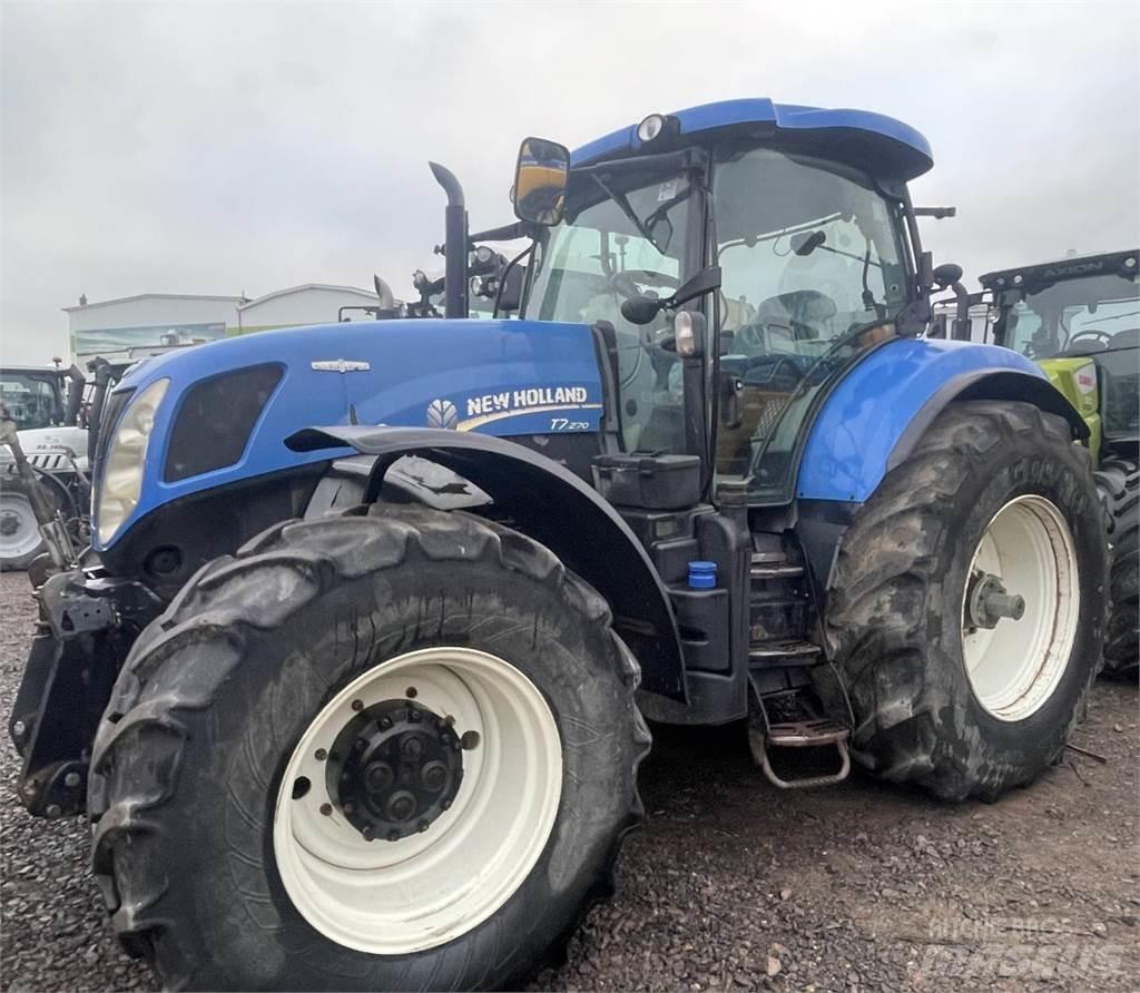 New Holland T7.270 トラクター