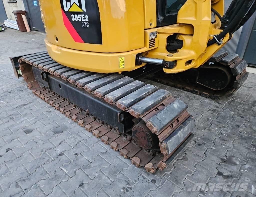 CAT 305 E2 ミニ油圧ショベル 7t以下（ミニユンボ・ミニディガー）
