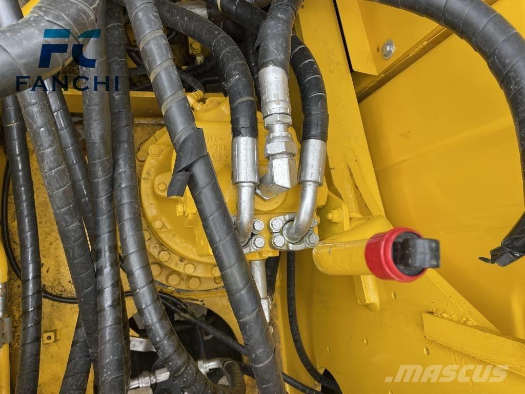 Komatsu PC210 大型油圧ショベル12t以上（パワーショベル・ユンボ）
