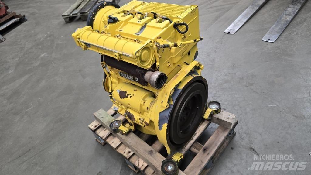 Deutz F3L1011F エンジン