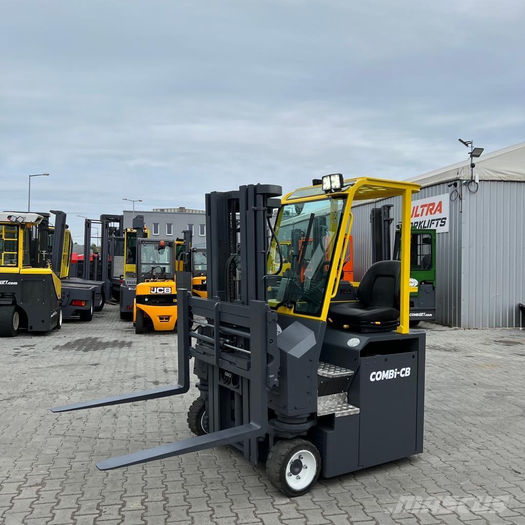 Combilift CBE 3000 全方向リーチ型フォークリフト