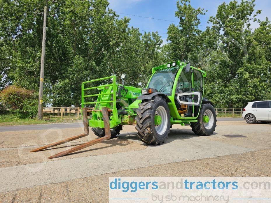 Merlo TF 33.7 テレスコーピックハンドラー