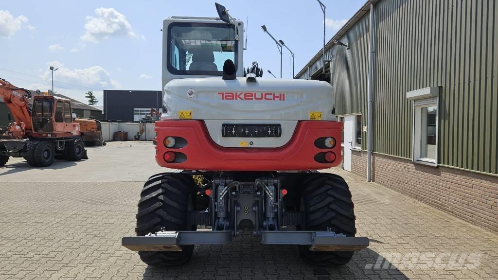 Takeuchi TB295W ホイール式油圧ショベル（パワーショベル・ユンボ・バックホー）