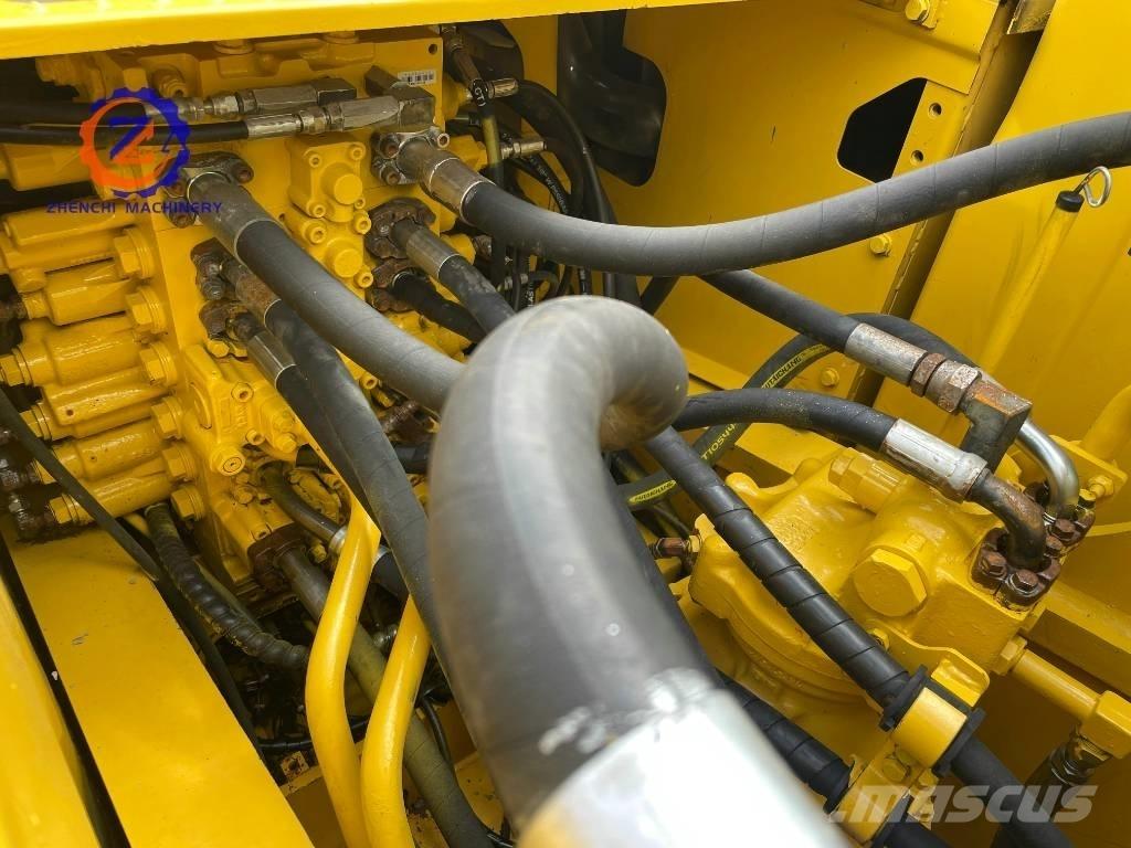 Komatsu PC 220-8 大型油圧ショベル12t以上（パワーショベル・ユンボ）