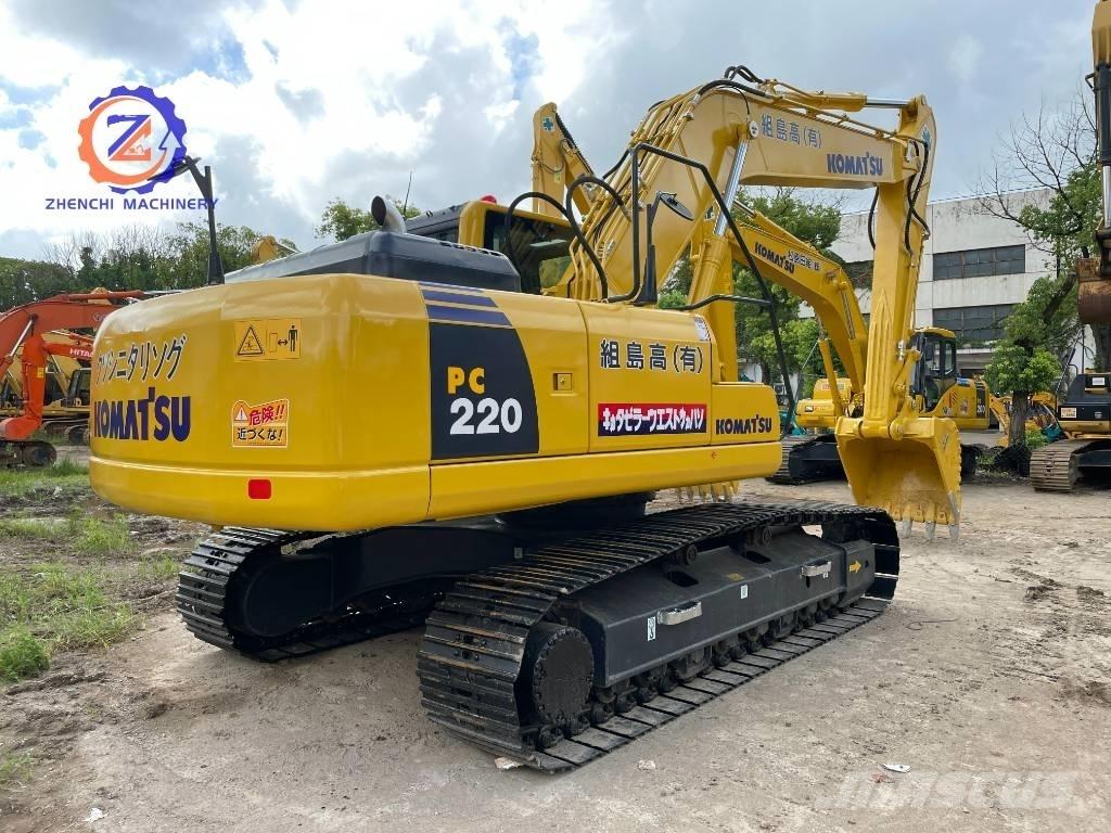 Komatsu PC 220-8 大型油圧ショベル12t以上（パワーショベル・ユンボ）