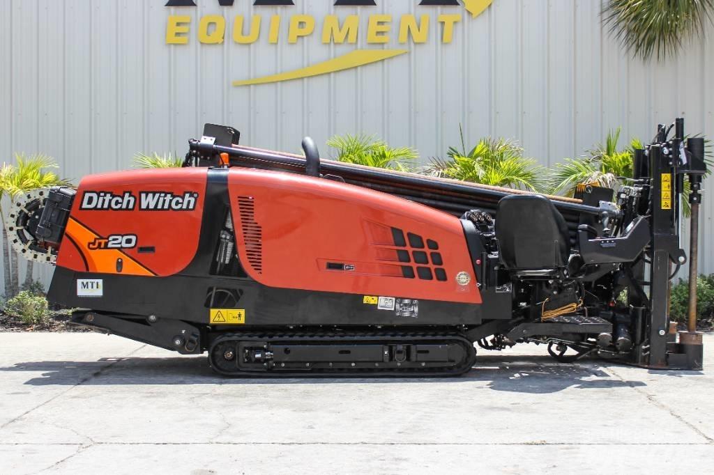 Ditch Witch JT20 水平掘削リグ
