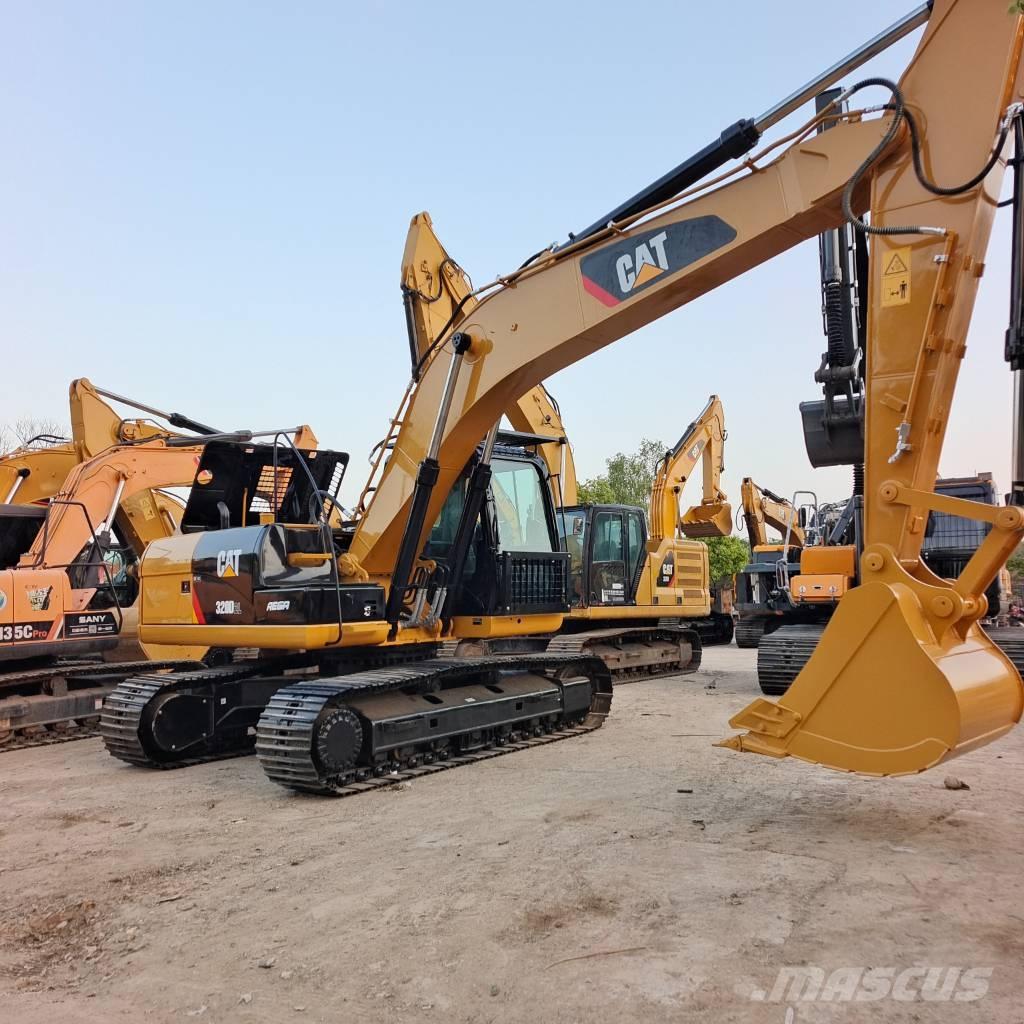 CAT 320 D2L 大型油圧ショベル12t以上（パワーショベル・ユンボ）