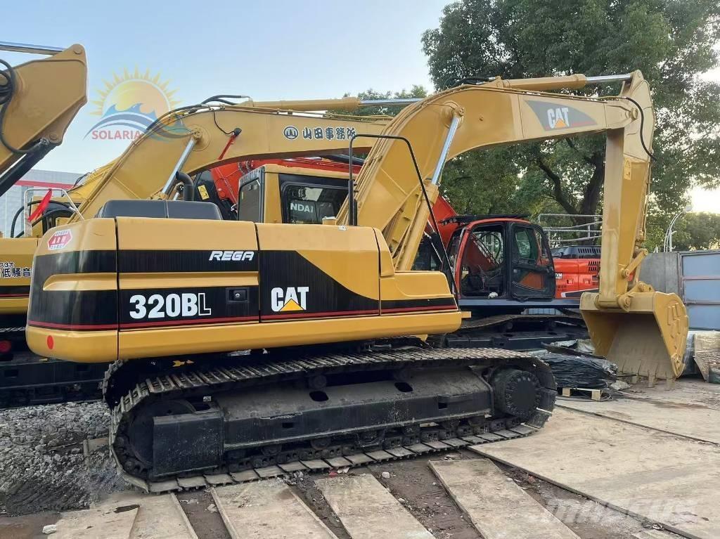 CAT 320 B 大型油圧ショベル12t以上（パワーショベル・ユンボ）