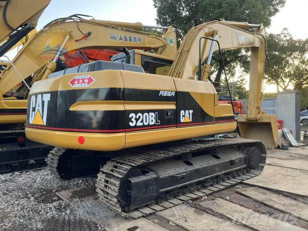 CAT 320 B 大型油圧ショベル12t以上（パワーショベル・ユンボ）