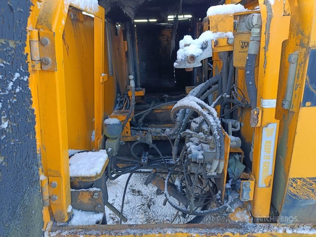 JCB JS 180 L 大型油圧ショベル12t以上（パワーショベル・ユンボ）