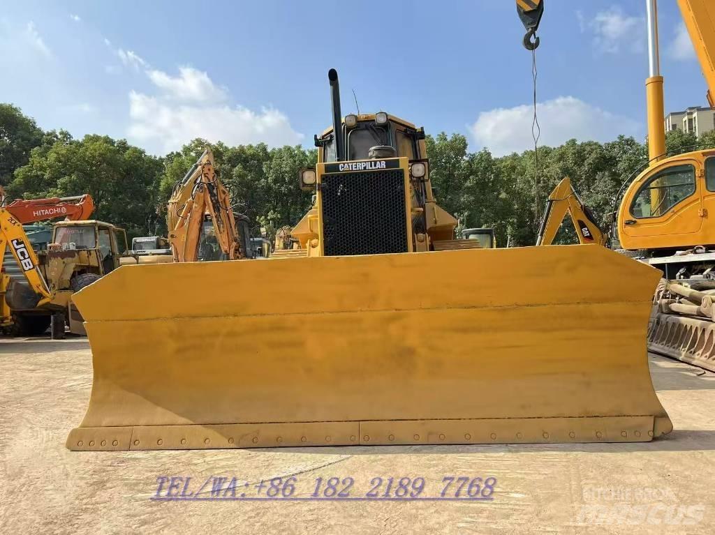 CAT D 6 M P LGP ブルドーザー