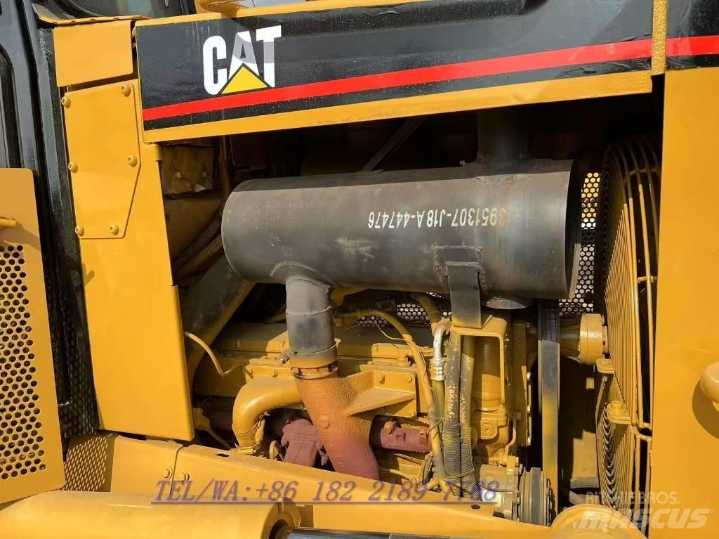 CAT D 6 M P LGP ブルドーザー