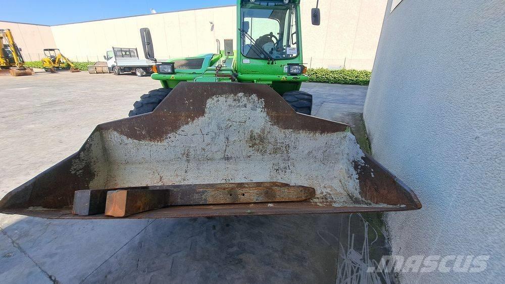 Merlo P 38.10 テレスコーピックハンドラー