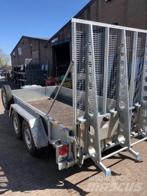 Ifor Williams GP 126 ライトトレーラー