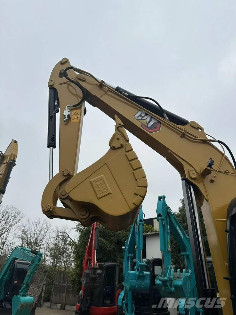 CAT CAT305.5E2 ミニ油圧ショベル 7t以下（ミニユンボ・ミニディガー）