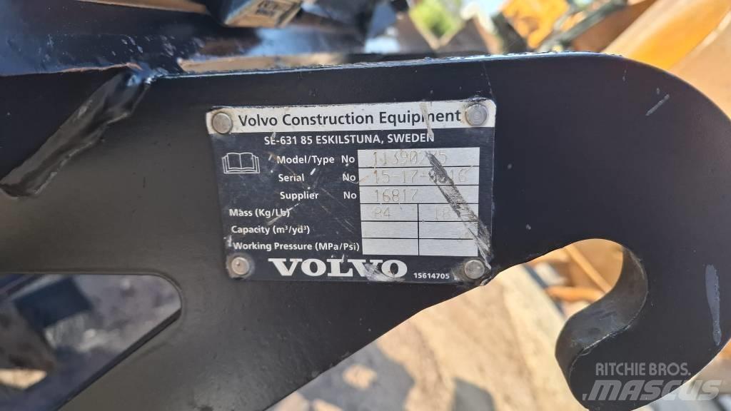 Volvo BM L20B ホイールローダー・タイヤショベル