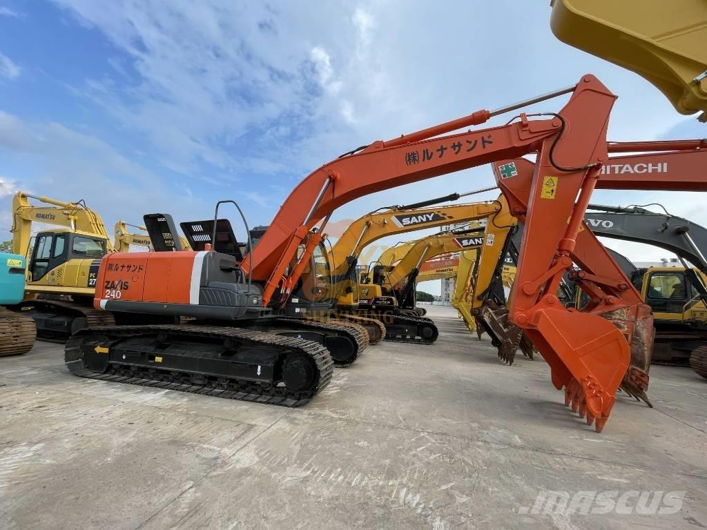 Hitachi ZX 240 大型油圧ショベル12t以上（パワーショベル・ユンボ）