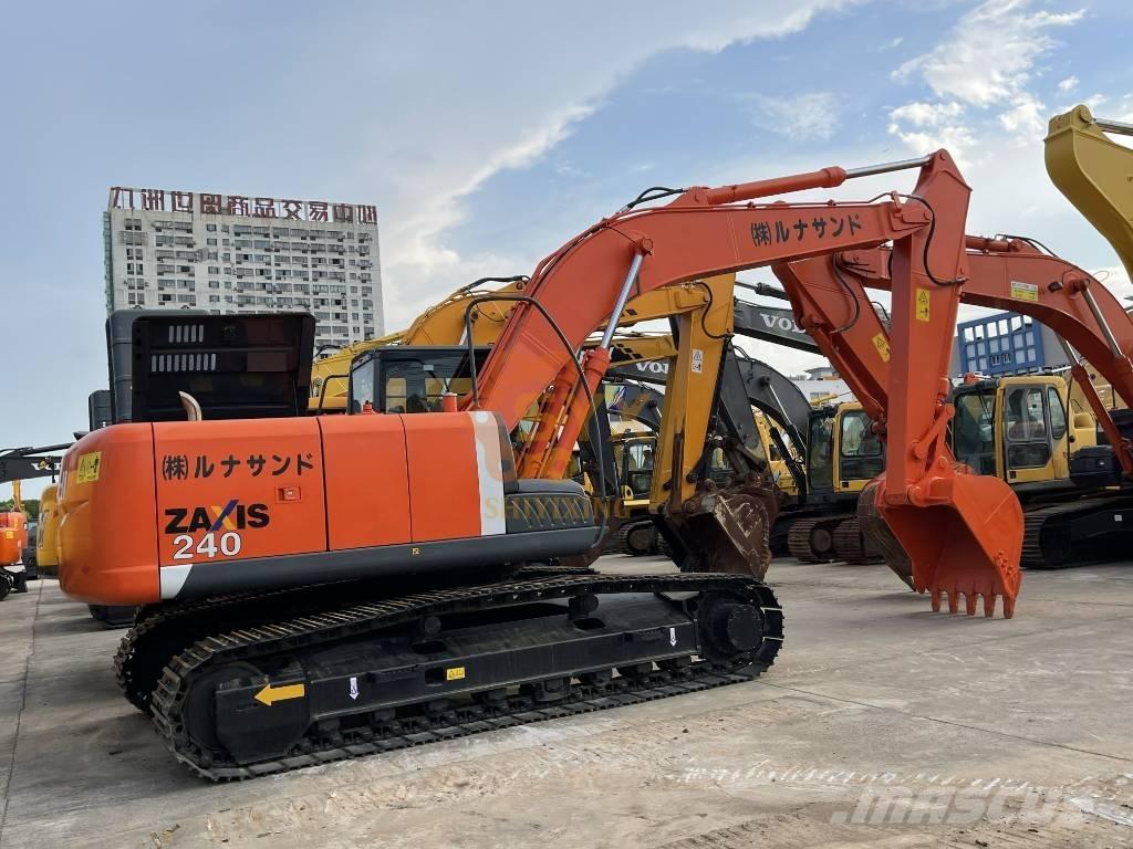Hitachi ZX 240 大型油圧ショベル12t以上（パワーショベル・ユンボ）